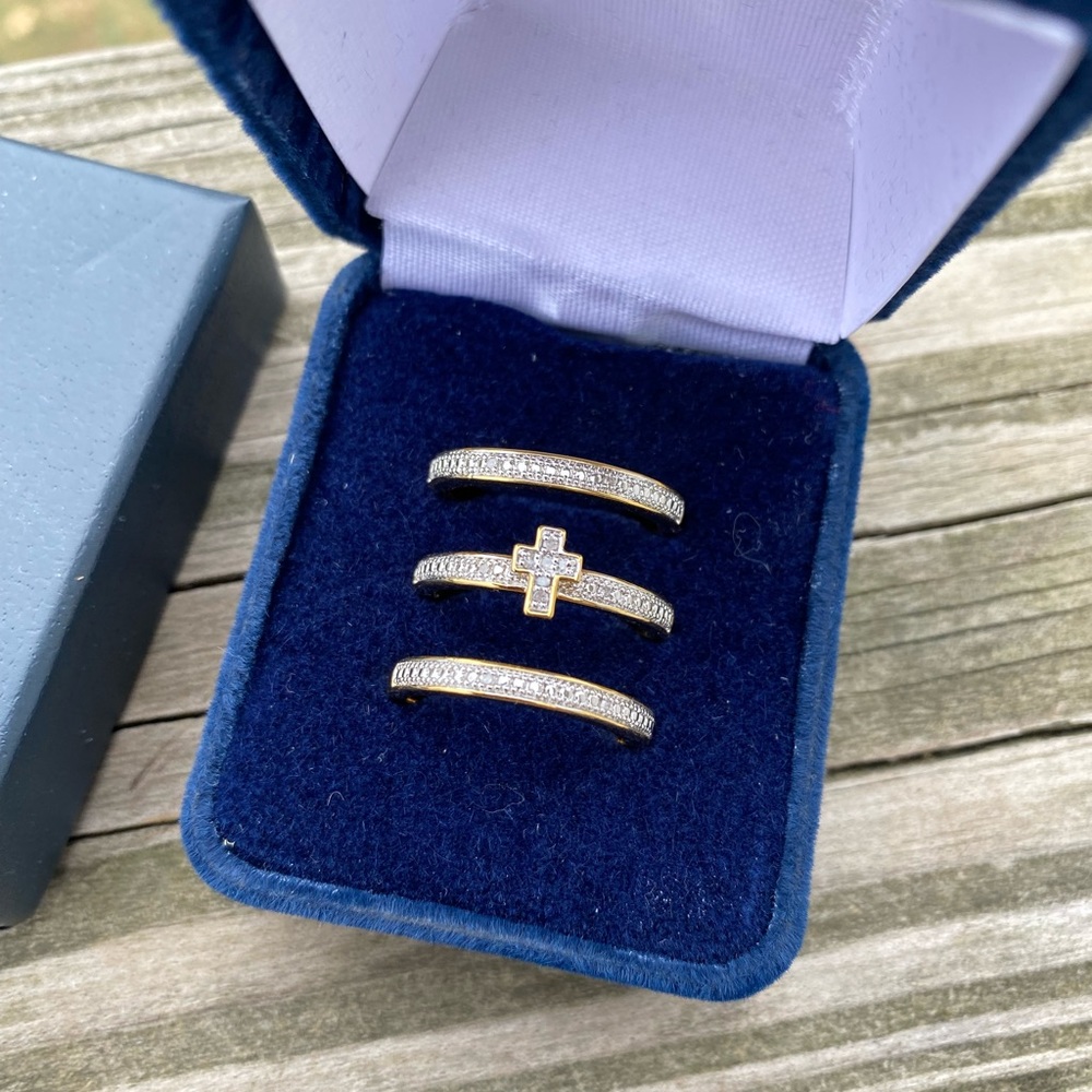 Danbury Mint stackable Diamond ring set Cross trio 14kt gold plated sz 7 - Picture 16 of 16